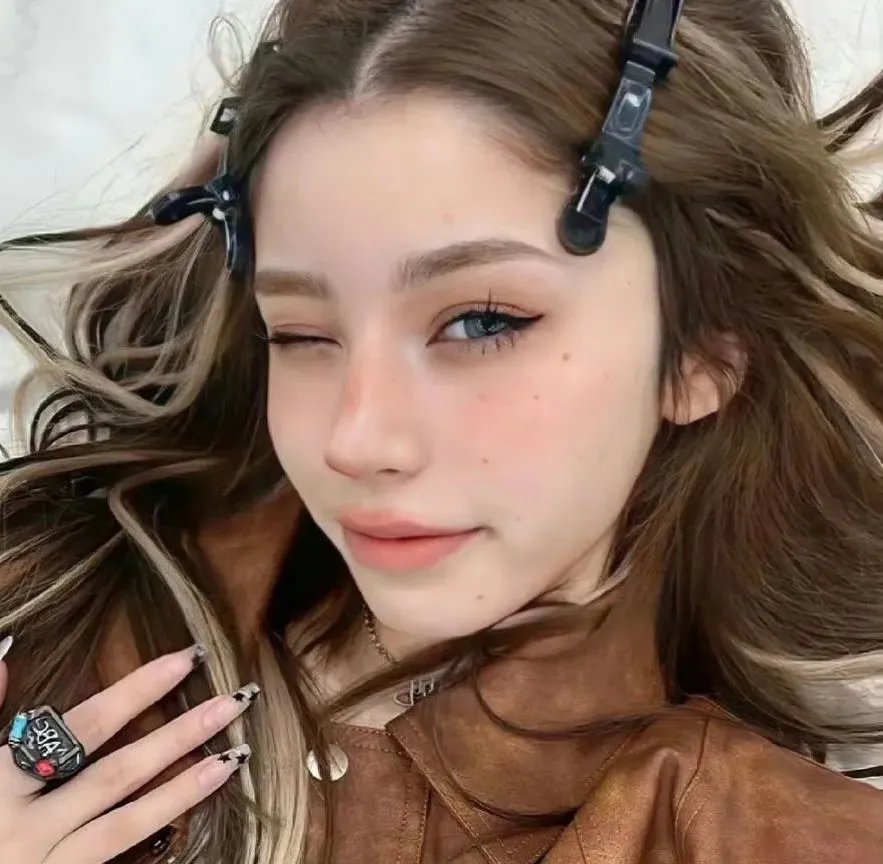 窥探